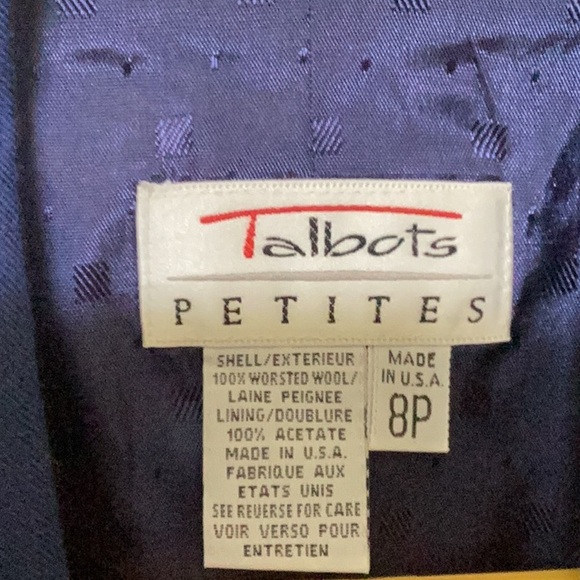 Size 8 Petite navy blue worsted wool jacket. - Picture 2 of 7